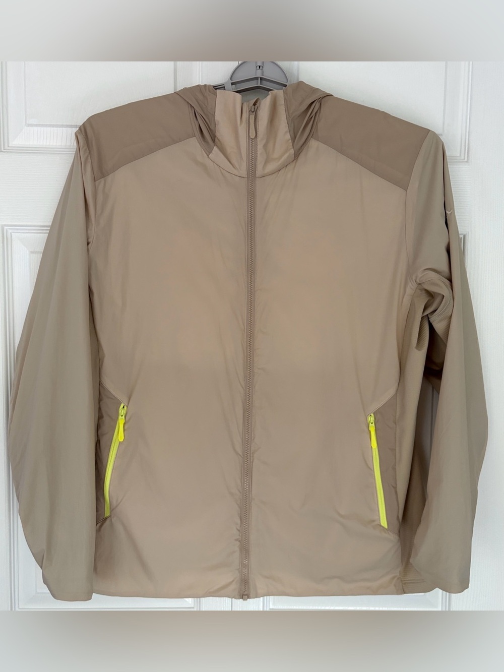 Arc'teryx Jacket Atom Lightweight Hoodie Women's New color Wicker/Sprint XXL